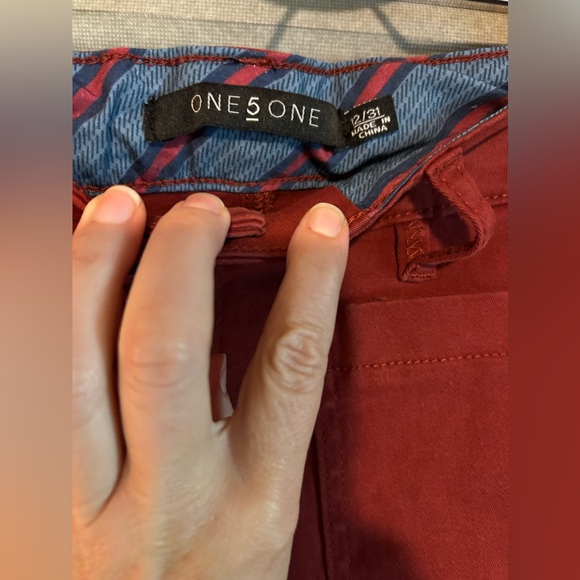 One 5 One Red Cropped pant - Picture 2 of 4